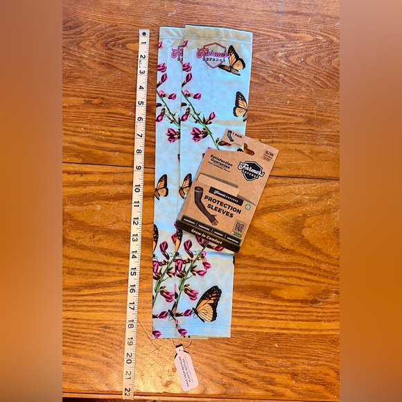 NWT protection sleeves for gardening, biking or running. Easy on and off. - Picture 3 of 6